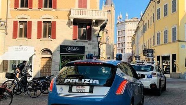 Continuano le multe a chi non indossa le mascherine: ieri raffica di controlli e 4 sanzioni
