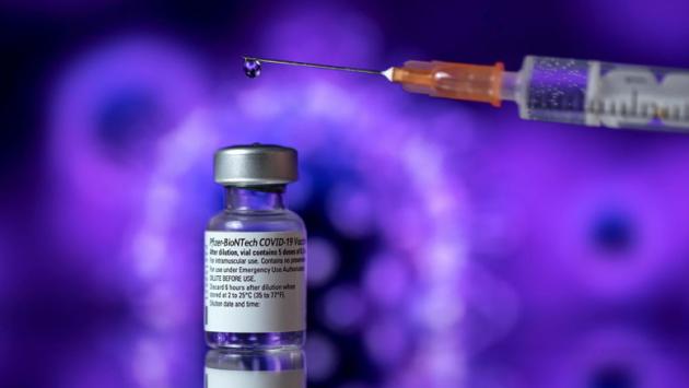 Studio, il vaccino Pfizer sembra efficace contro la variante inglese