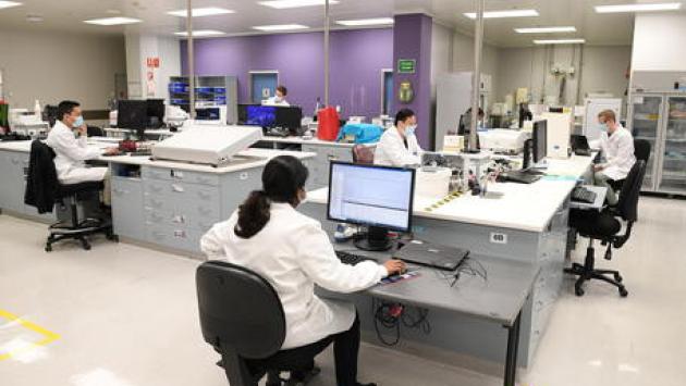 Inail, nel 2020 131mila contagi sul lavoro, il 6% del totale