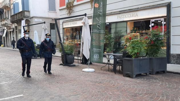 Blitz (fallito) alla pasticceria: le immagini della videosorveglianza e i Ris incastrano un 37enne