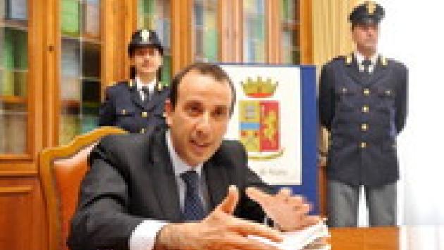 «La rapina? Gravissima. Ma non c'è emergenza»