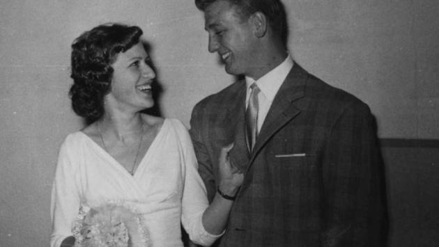 Se n'è andata Laura, l'altra metà di Alberto Michelotti