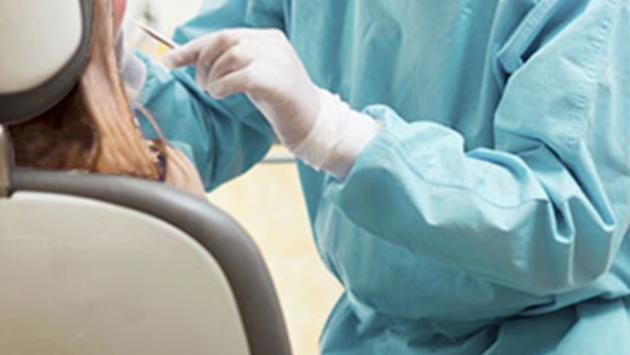 «Molestata dal dentista». Ma l'odontoiatra è assolto