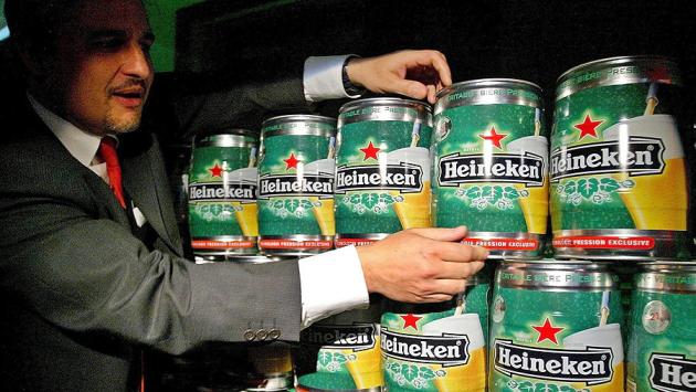 Perdite per 200 milioni di euro, Heineken taglia 8.000 posti