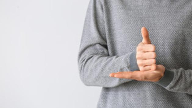 Un corso per imparare la lingua dei segni