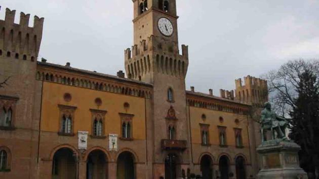 Muratore tunisino di Busseto progettava attentati per la jihad: condannato a 3 anni e 6 mesi