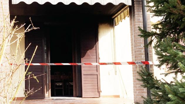 Rogo nella villetta, la badante indagata per omicidio colposo