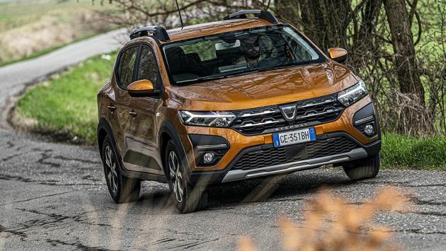 Dacia Sandero: scacco in 5 mosse