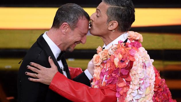 Sanremo, Fiorello subito mattatore parla alle poltrone