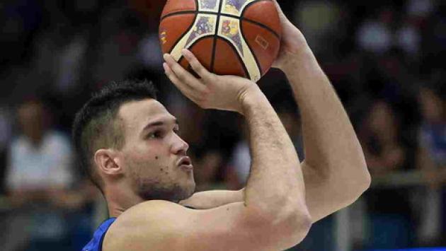 Gallinari guida la rimonta di Atlanta, panca per Melli e Mannion