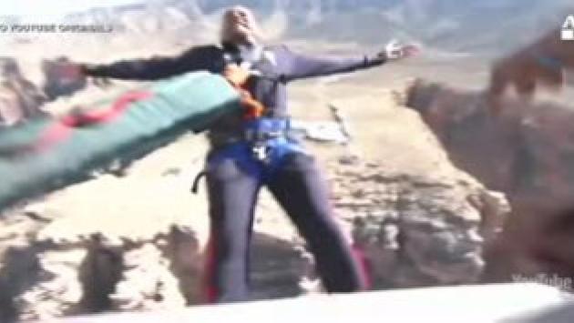 Will Smith compie 50 anni e si getta nel vuoto