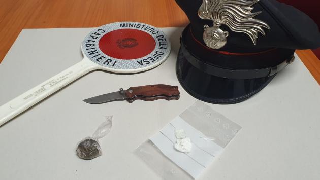 Parco Ducale: denunciati  un tunisino armato di coltello e due nigeriani che spacciavano