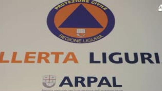 A26 Novi-Genova chiusa ai tir per neve