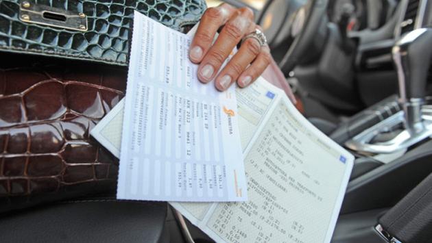 La Regione rinvia al 31 luglio prossimo il termine per il pagamento del bollo auto in scadenza tra il 1 aprile e il 30 giugno 2022