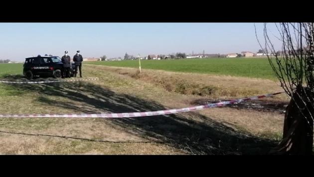 Ragazza accoltellata trovata in un fosso nel Trevigiano, è grave