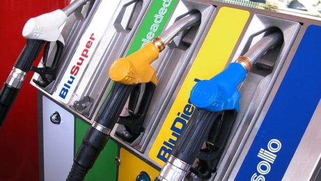 Controlli sui prezzi della benzina: 1439 violazioni su 2424 controlli in agosto