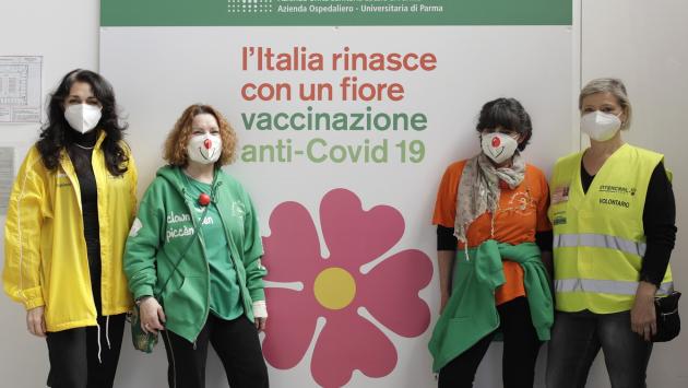Cento volontari per dare una mano a chi si deve vaccinare