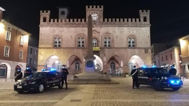 Carabinieri, territorio al setaccio: ma le regole sono rispettate