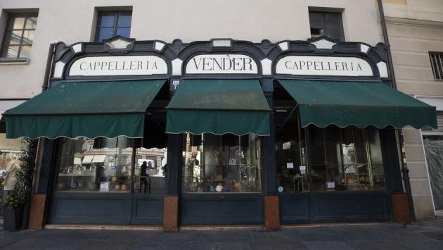Ha chiuso la storica cappelleria Vender