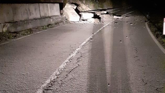 Chiusa da ieri sera la provinciale tra Varsi e Bardi per uno smottamento