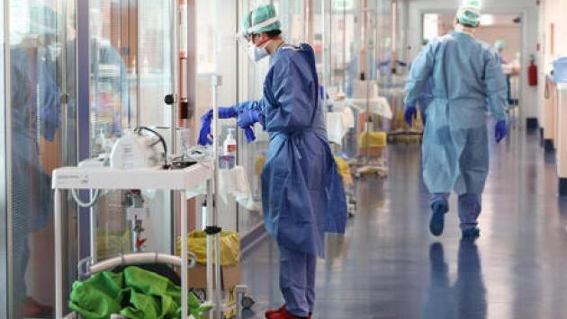 Gimbe, frenano i contagi ma aumentano i morti