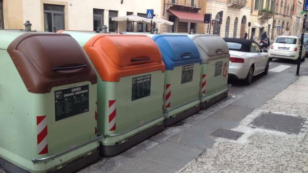 Raccolta dei rifiuti regolare in occasione della Festa della Liberazione