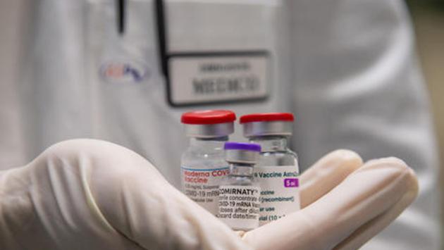 Vaccini: da oggi alle regioni 360mila dosi di Moderna e AstraZeneca