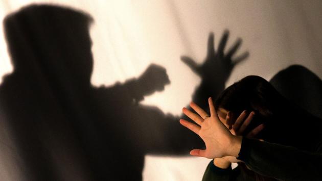 Botte e minacce alla convivente, condannato