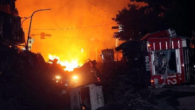 A fuoco l'impianto che rifornisce di acciaio l'Europa