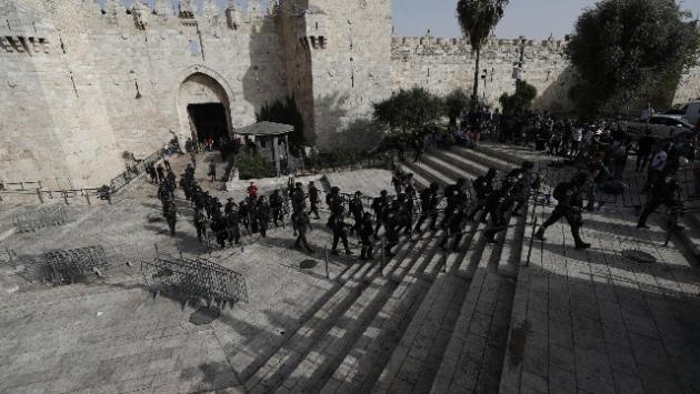 Gerusalemme: accoltellato agente israeliano alla Porta di Damasco 