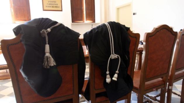 L'associazione magistrati a Pizzarotti: "Non si mini la fiducia verso altre istituzioni pubbliche"