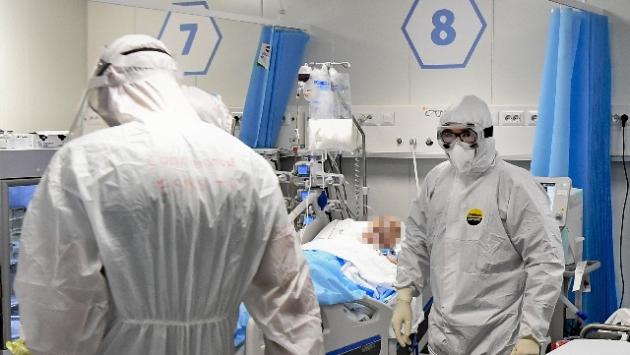 109mila infermieri contagiati e 87 deceduti, "in flessione dopo i vaccini"