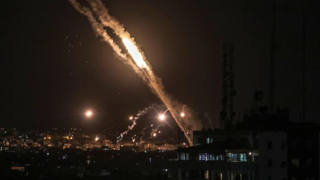 Esercito Israele: colpiti 150 obiettivi a Gaza nella notte. I morti nella Striscia salgono a 119, 31 sono bambini. 830 feriti