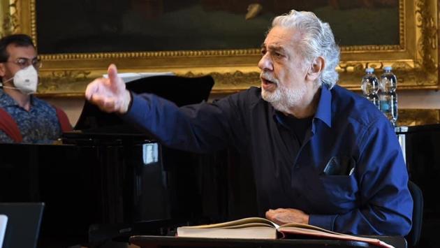 Plácido Domingo si racconta: dalla Tebaldi al Covid
