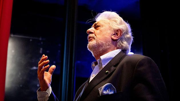 Arena di Verona, gli orchestrali contro Placido Domingo:  "Turandot mediocre, non ci alziamo in piedi"