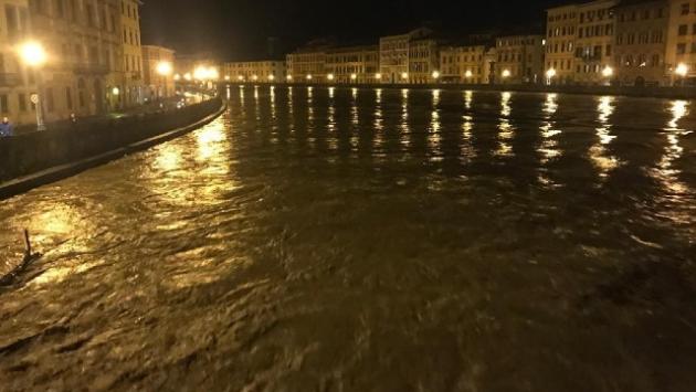L' Arno in una notte è tornato fiume dopo mesi di siccità