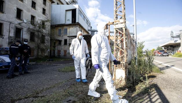 Daniele straziato da 33 coltellate. E nessun segno di difesa