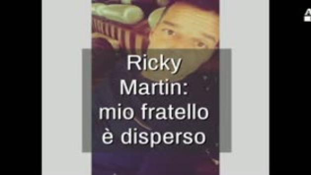 Uragano Maria, Ricky Martin: "Mio fratello è disperso" Video