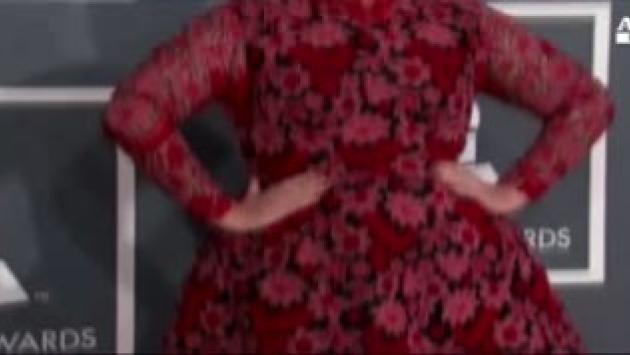 Addio al tour per Adele: "Perdonatemi"