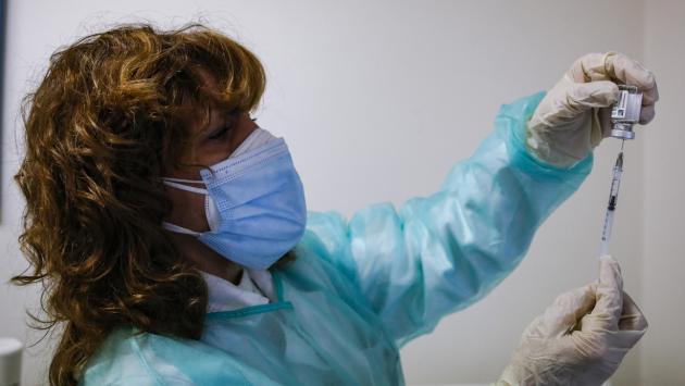 Camici bianchi non vaccinati, via a 1.884 lettere di richiamo