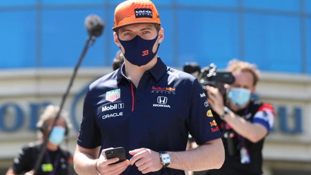  Baku: Verstappen prevale nelle prime libere, poi le Ferrari