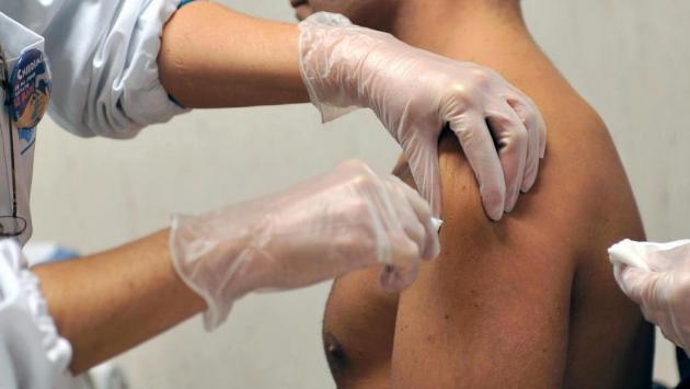 Donini: "In E-R la variante indiana c'è ma è non diffusa. Chiediamo più scorte di Pfizer e Moderna"