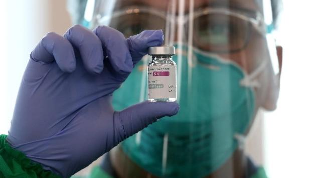 "Seconda dose del vaccino AstraZeneca efficace contro la variante Delta"