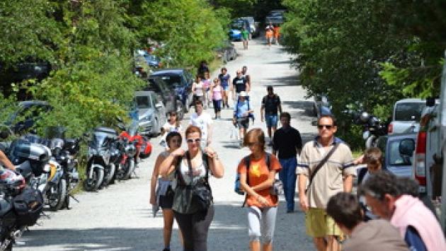 Lagdei, estate senza ingorghi: torna la sosta regolamentata