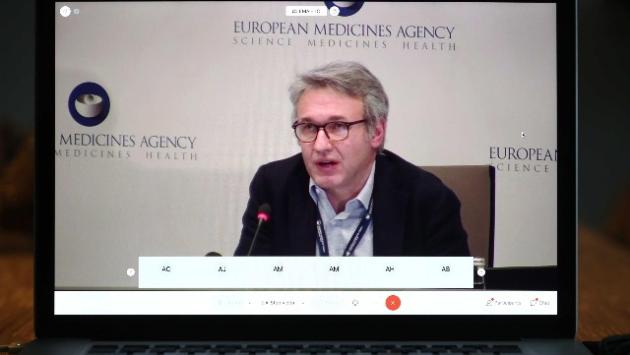 Vaccini, l'Ema: "Con due dosi protetti contro la variante Delta"