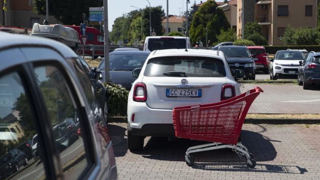Nuove tecniche, ora i ladri usano il carrello