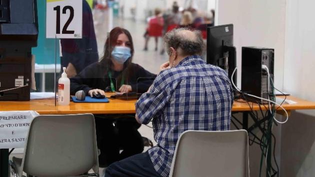 Covid: 4 infermieri positivi a Gela, erano tutti vaccinati