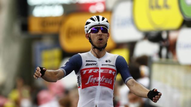 Tour. vince Mollema. Pogacar resta maglia gialla