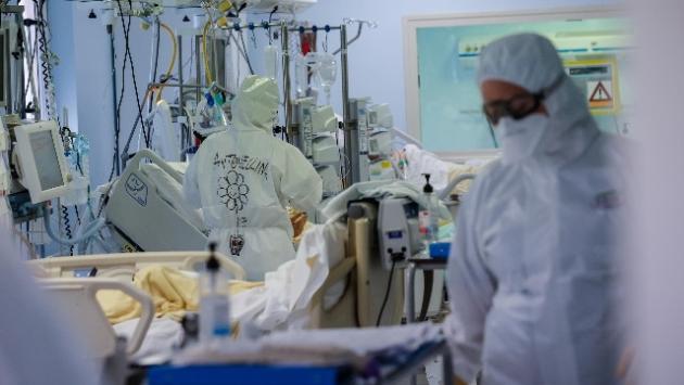 Covid: 1.400 positivi in Italia e 12 vittime