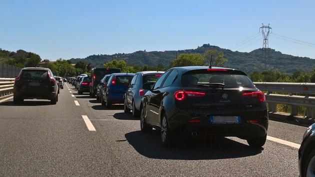 Tre incidenti in A1 tra Roncopascolo e Fontevivo. Uno a Medesano in Autocisa. Svincolo A1-A15 in tilt